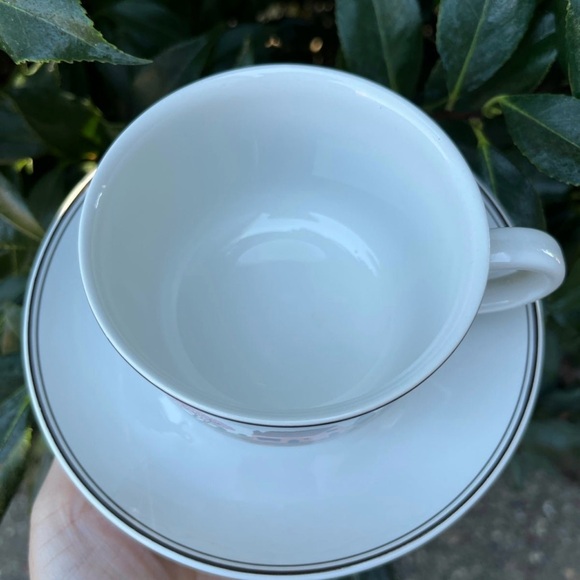 Villeroy and Boch Design Naif Cup and Saucer - Picture 2 of 12